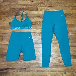 Nike Workout Set - Bicoastal